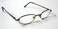 389913 reading glasses small