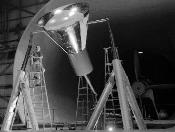 Mercury space capsule undergoes testing