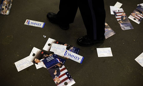 Romney litter after campaign event