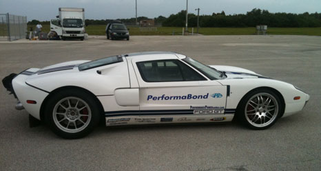 Johnny Bohmer drove this Ford GT to record speeds.