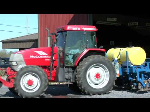 Cover-crop seeder pulls triple duty for small farms