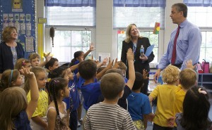 Secretary Duncan visits students