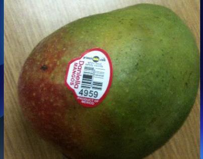 Photo: http://go.usa.gov/rRdB

Giant Food of Landover, Md., following a voluntary recall by Splendid Products, announced it removed from sale Daniella mangos due to possible salmonella contamination.