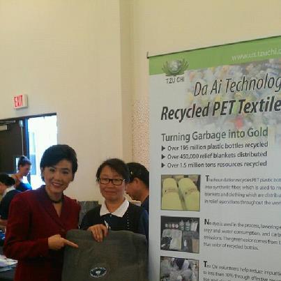 Photo: Tzu Chi is turning plastic bottles into blankets! This wonderful organization is shipping the blankets to needy folks all over the country and the world. Bravo, Tzu Chi!