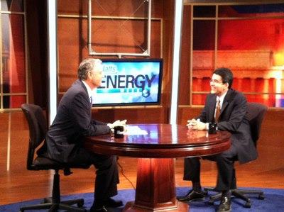 Photo: Reclamation Commissioner Michael L. Connor joins Bill Loveless, host of the television program Platts Energy Week, for a discussion on hydropower in the West. The program airs Sunday morning, Sept. 2, on WUSA9-TV in Washington and will be available online after the telecast at http://plattsenergyweektv.com/