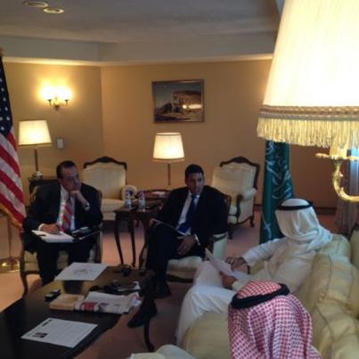 ‏Photo: صوره خلال الاجتماع مع الصحافة السعودية - http://twitter.com/USEmbassyRiyadh‏