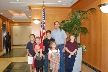 Congressman Olson meets with local kids affected by Type 1 (Juvenile) Diabetes and the Juvenile Diabetes Research Foundation