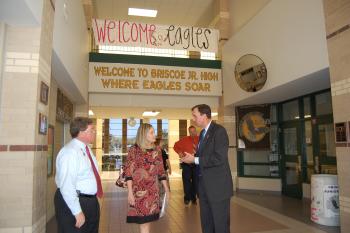 Congressman Olson tours Briscoe Junior High School in Richmond, Texas. 