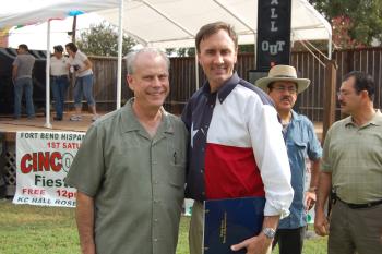 Congressman Olson speaks with Rosenberg Mayor Vincent Morales at Hispanic Heritage Day