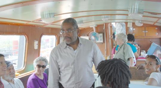 Congressman Gregory W. Meeks Takes a Tour of the Jamaica Bay  feature image