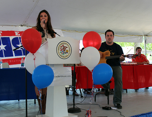 Elizabeth Eckert sings “Proud to Be an American.”