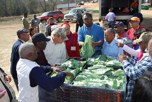 Al Hooks and his son host field days to share his success story with others interested in expanding their small farming businesses. 