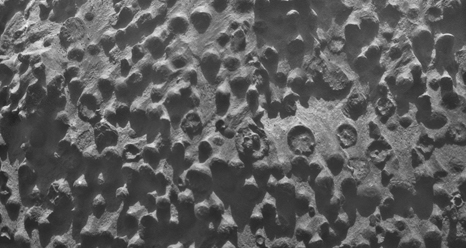 Small spherical objects on Mars