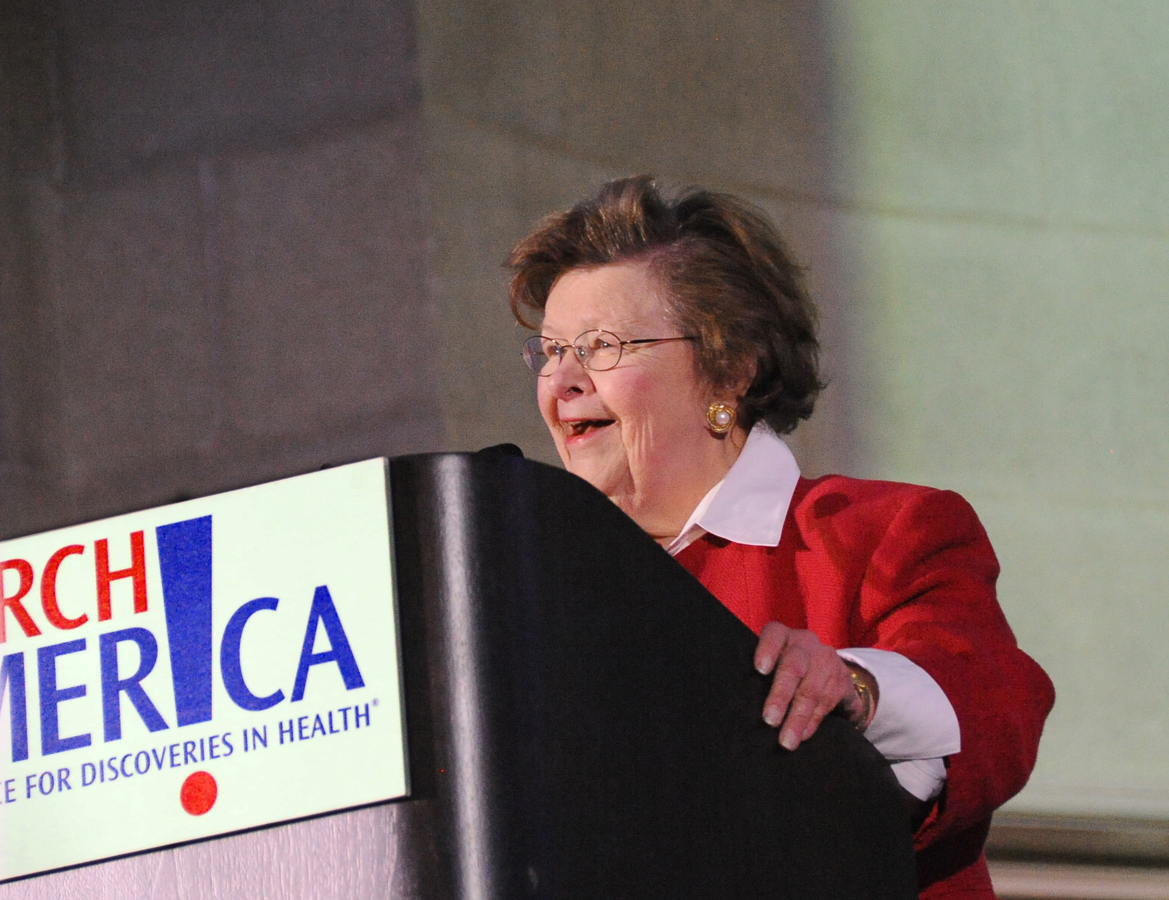 Mikulski Receives Medical Research Advocacy Award from Research!America