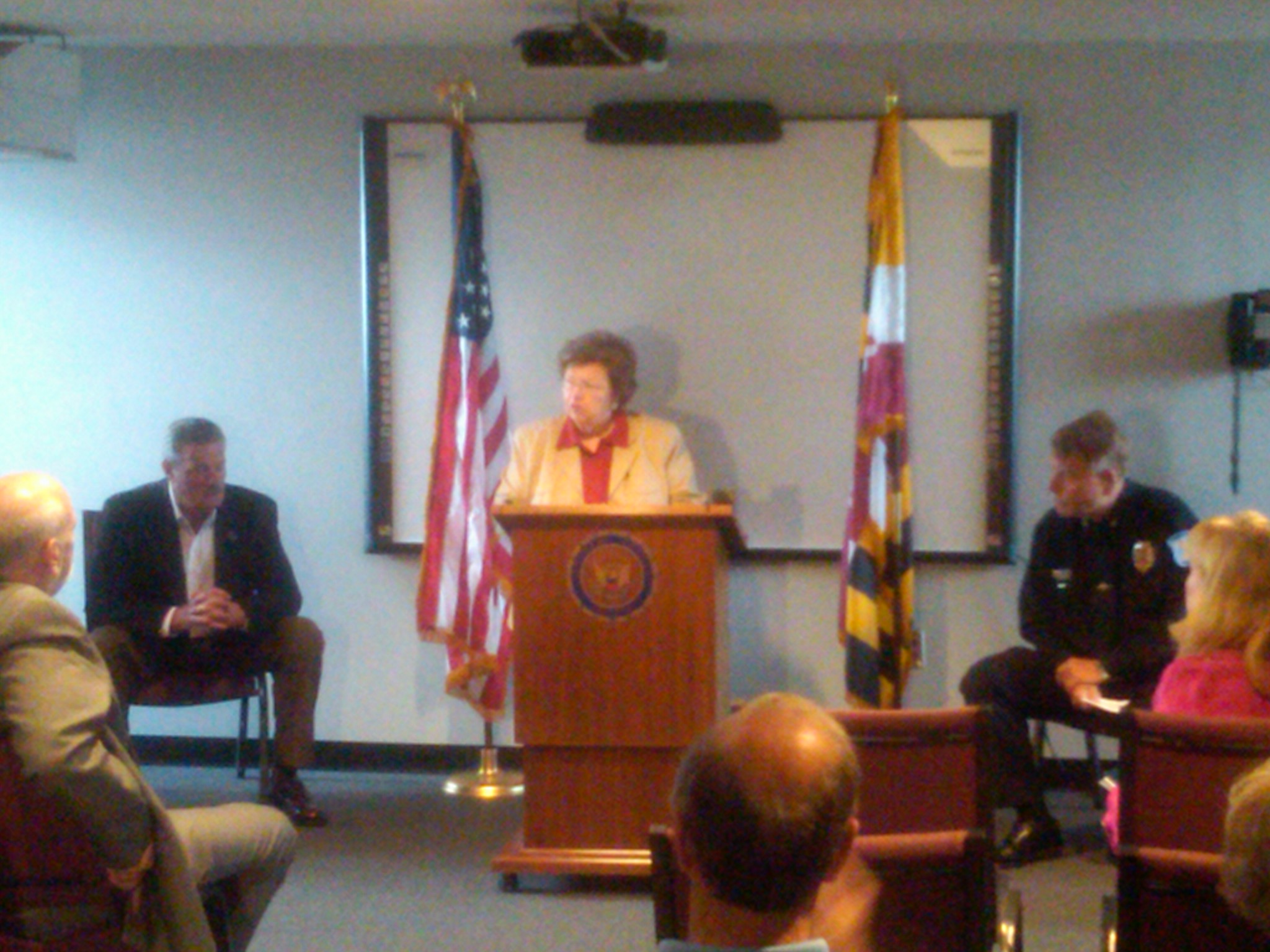 Mikulski Announces Federal Grant to Hire Police Officers in Hagerstown