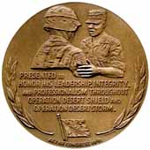 REVERSE: 1991 General Colin Powell medal