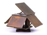 Five-sided walnut book stand