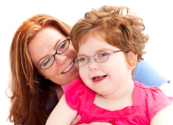 Madre e una hija con una discapacidad