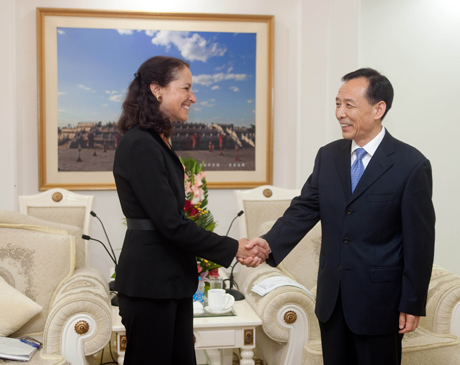 the Honorable Margaret Hamburg (Commissioner, FDA) and Mr. Pu Changcheng (Vice Minister, AQSIQ).