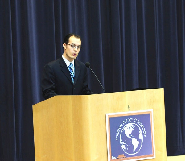 Mr. Seth Patch, China Desk Officer delivering remarks to students on the topic "U.S.-China Relations" during a Foreign Policy Classroom briefing.