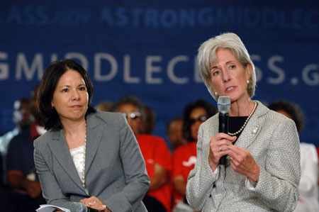 HHS Secretary Sebelius and Nancy Ann DeParle talk about the benefits of health reform. Credit: Photo by Chris Smith – HHS Photographer.