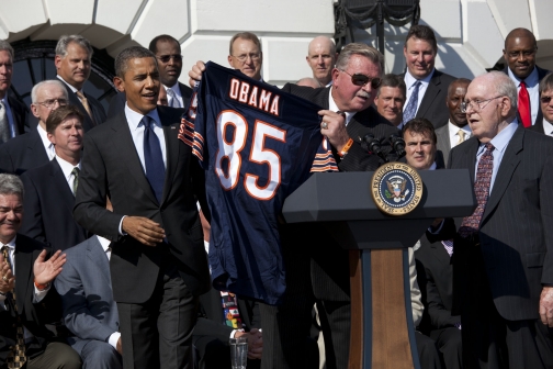 Mike Ditka presents President Obama with his Own Chicago Bears Jersey 