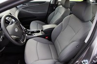 2011 Hyundai Sonata Hybrid front seats