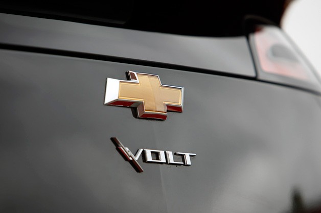 Chevrolet Volt emblem