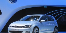 VW Unveils High-Mileage Diesel Golf In Paris That The U.S. Won’t Get