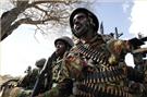 Kenyan forces surround Somali rebel bastion