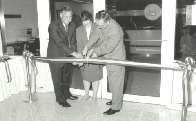 Ribbon-cutting ceremony at Archives II