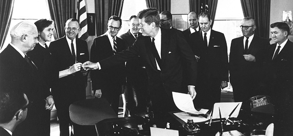 President Kennedy and Dr. Frances Kelsey at signing of Kefauver-Harris Drug Amendment