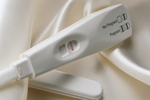 A picture of a negative pregnancy test