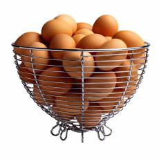 Fotografía de una canasta de huevos