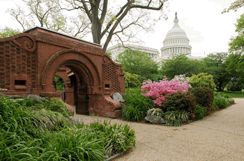 Outdoor Walking Tours of the Capitol Building and Grounds