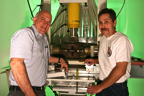 National High Magnetic Field Laboratory's single-turn magnet chamber