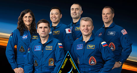 Expedition 33 crew