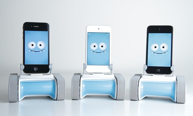 Romo's return the cute little smartphone robot wants to steal your heart again