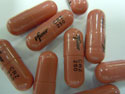 Capsules of the drug crizotinib