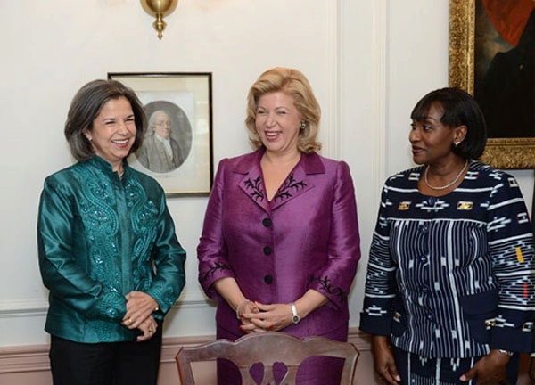 Under Secretary Otero hosts a lunch for Cote d'Ivoire First Lady Dominique Quattara and Minister of Family, Women, and Children Dr. Raymonde Coffie Goudou. 