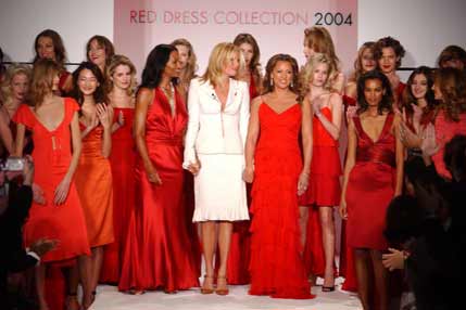 Image of Red Dress Fashion Show host Patty Hansen, Beverly Johnson, Vanessa Williams, and other top models