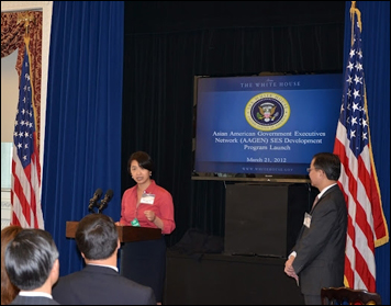 Dr. Tan addresses the audience at a USDA outreach event.