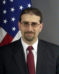 Photo of Daniel B. Shapiro