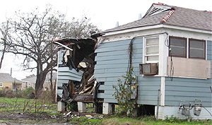 Casa destruida por fuerte tormenta