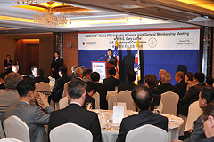 Secretary Locke delivering a keynote address at an event hosted by the American Chamber of Commerce and the Korea FTA Industry Alliance