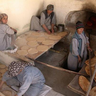 Photo: GREAT VIDEO NARRATED BY MATT DAMON: THE ROLE OF WOMEN IN FEEDING THE WORLD'S POPULATION

In this Feed the Future video, Hollywood star Matt Damon discusses the importance of increasing food production around the world. Watch here: http://goo.gl/CPQ7H 

PHOTO: Afghan women prepare Naan at a bakery.