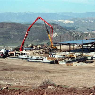 Photo: The beginning stages of construction on the Reagan Library in 1988/1989.