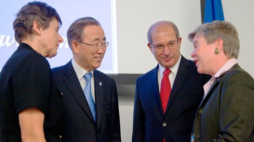 From right to left: Acting Under Secretary for Arms Control and International Security Rose Gottemoeller; OPCW Director-General, Ambassador Ahmet Uzumcu; UN Secretary-General Ban Ki-moon; and Ms. Angela Kane, High Representative of the United Nations Secretary-General for Disarmament Affairs, meet at a high-level meeting at the United Nations in New York on October 1, 2012, to commemorate the 15th anniversary of the OPCW, with the theme: Fifteen Years of the Chemical Weapons Convention: Celebrating Success. Committing to the Future. [UN photo]