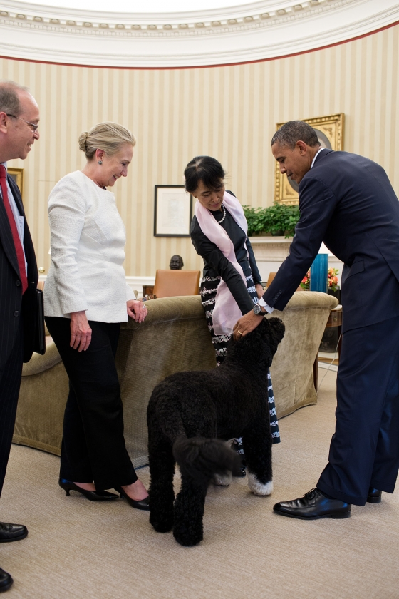 President Barack Obama and Burmese Opposition Leader Aung San Suu Kyi pet Bo