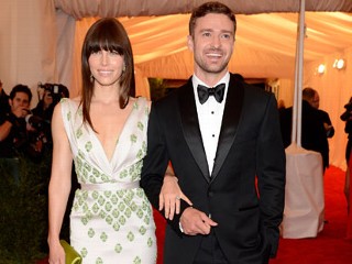 PHOTO: Jessica Biel and Justin Timberlake attend the "Schiaparelli And Prada: Impossible Conversations" Costume Institute Gala at the Metropolitan Museum of Art, May 7, 2012 in New York City.